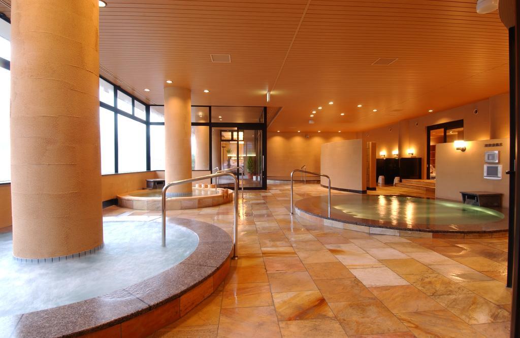 Iizaka Hotel Juraku Fukushima  Exterior foto