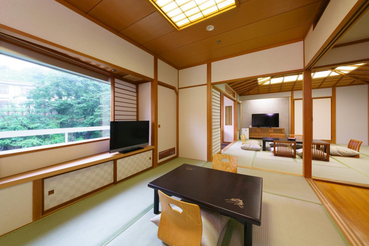 Iizaka Hotel Juraku Fukushima  Exterior foto